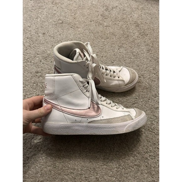 Nike Blazer Mid 77 Vintage "Retro Glow" DA4086-105  Sz 6Y Or‎  Women's 8 - Picture 1 of 8